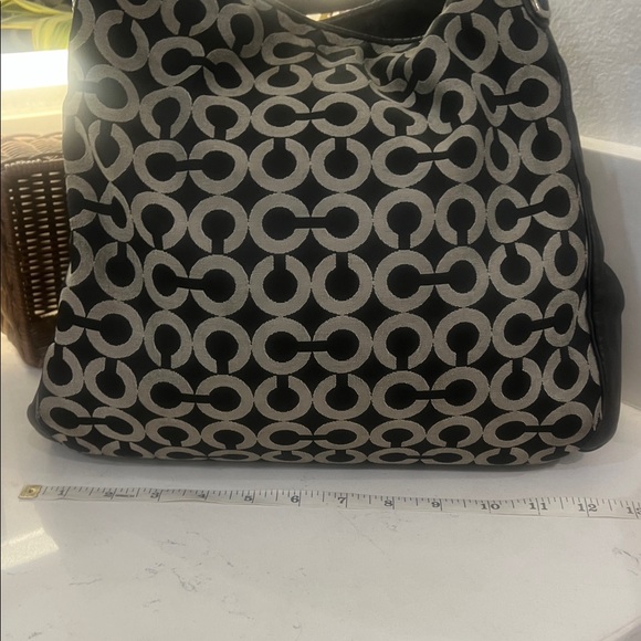 Coach Black and Cream Signature Shoulder Hobo - Picture 8 of 14